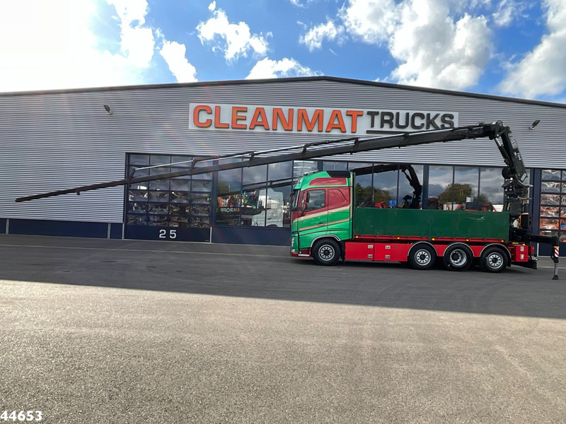 Volvo FH 540 8x2 Euro 6 Fassi 24 Tonmeter laadkraan - Camión grúa: foto 2 Volvo FH 540 8x2 Euro 6 Fassi 24 Tonmeter laadkraan - Camión grúa: foto 2