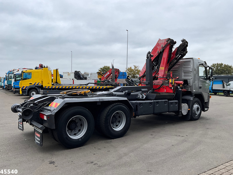 Volvo FM 340 6x4 Fassi 19 Tonmeter laadkraan - Camión multibasculante, Camión grúa: foto 4 Volvo FM 340 6x4 Fassi 19 Tonmeter laadkraan - Camión multibasculante, Camión grúa: foto 4