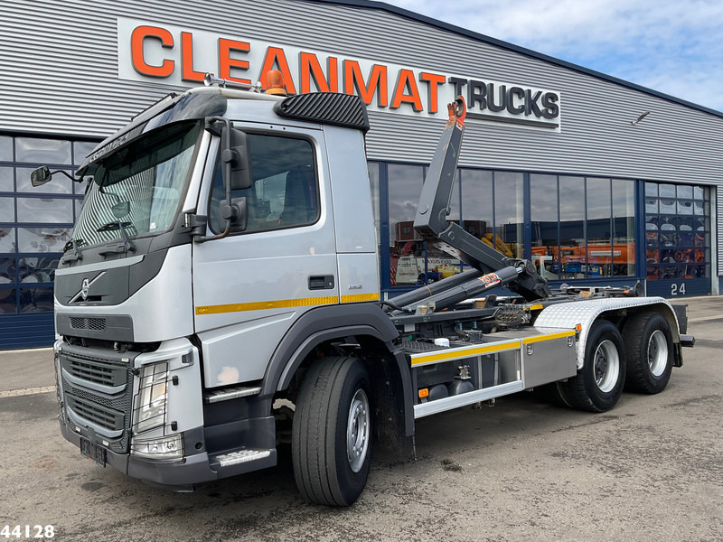 Volvo FM 420 6x4 Euro 6 AJK 20 Ton haakarmsysteem - Camión multibasculante: foto 1 Volvo FM 420 6x4 Euro 6 AJK 20 Ton haakarmsysteem - Camión multibasculante: foto 1