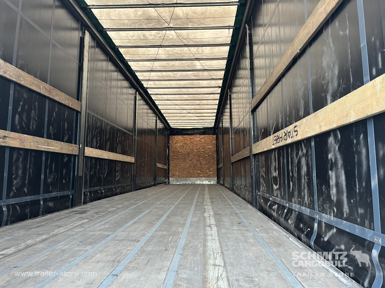 FRUEHAUF Curtainsider Standard - Semirremolque lona: foto 4 FRUEHAUF Curtainsider Standard - Semirremolque lona: foto 4