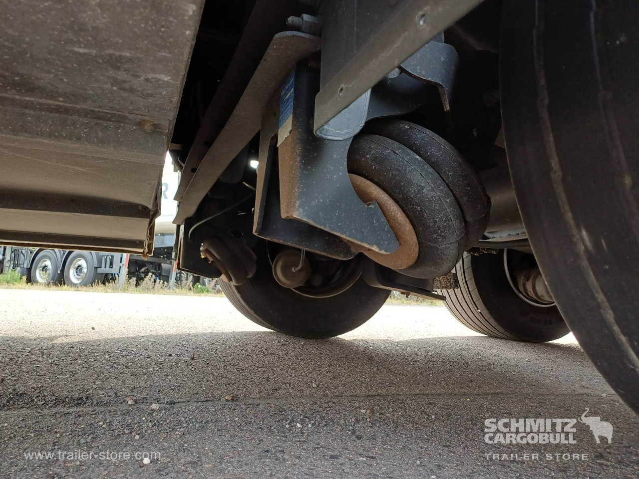 SCHMITZ Auflieger Curtainsider Mega - Semirremolque lona: foto 2 SCHMITZ Auflieger Curtainsider Mega - Semirremolque lona: foto 2