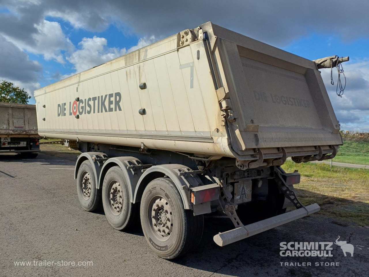 SCHMITZ Auflieger Kipper Alukastenmulde 24m³ - Semirremolque volquete: foto 4 SCHMITZ Auflieger Kipper Alukastenmulde 24m³ - Semirremolque volquete: foto 4