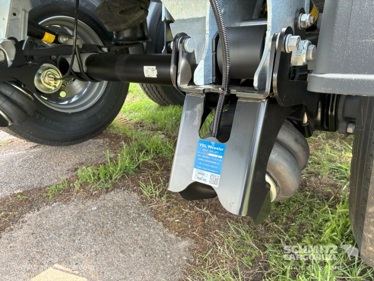 Semirremolque volquete nuevo SCHMITZ Auflieger Kipper Stahlrundmulde 29m³: foto 13 Semirremolque volquete nuevo SCHMITZ Auflieger Kipper Stahlrundmulde 29m³: foto 13