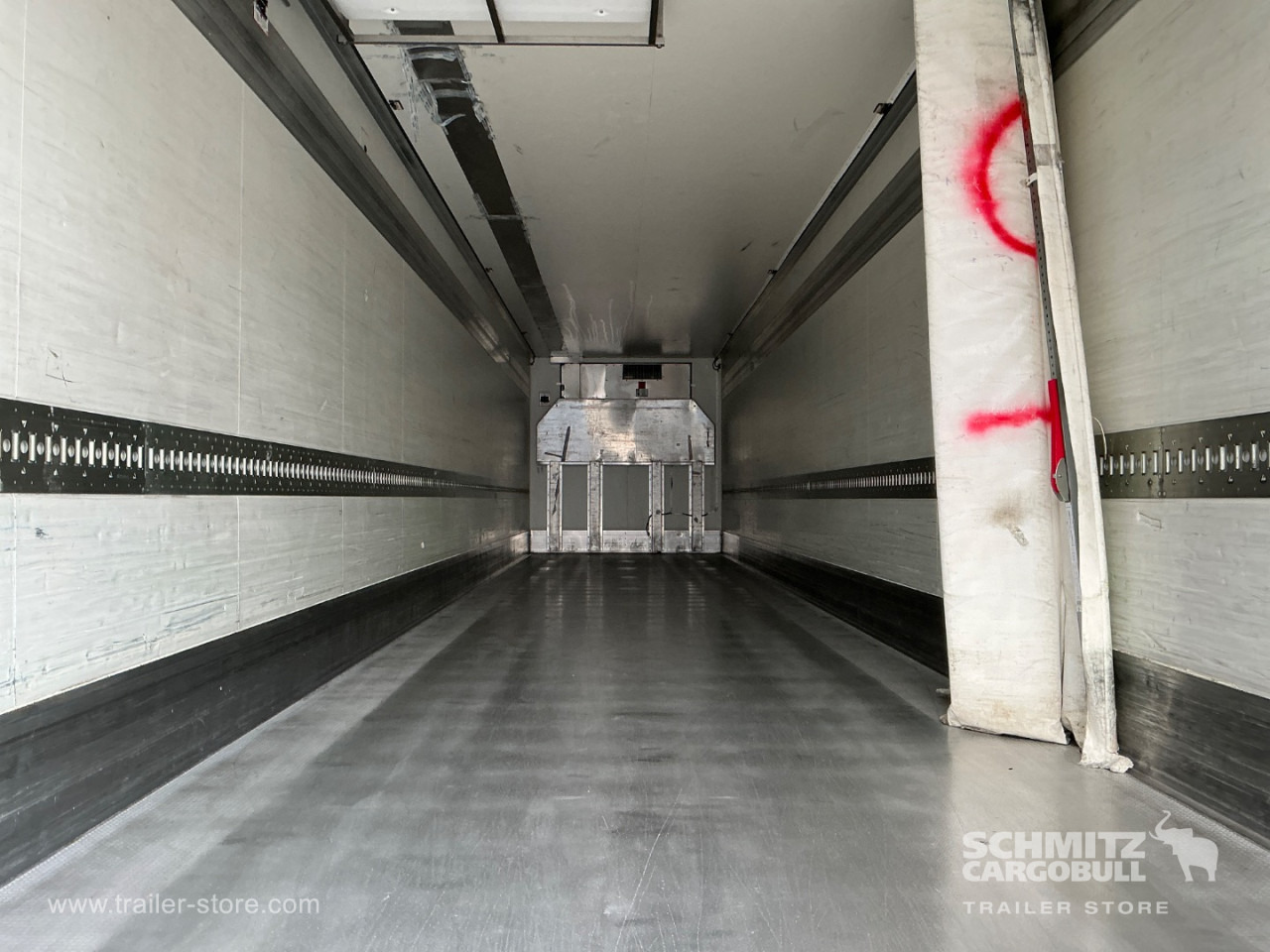 Semirremolque isotérmico KRONE Reefer Standard Taillift: foto 9 Semirremolque isotérmico KRONE Reefer Standard Taillift: foto 9