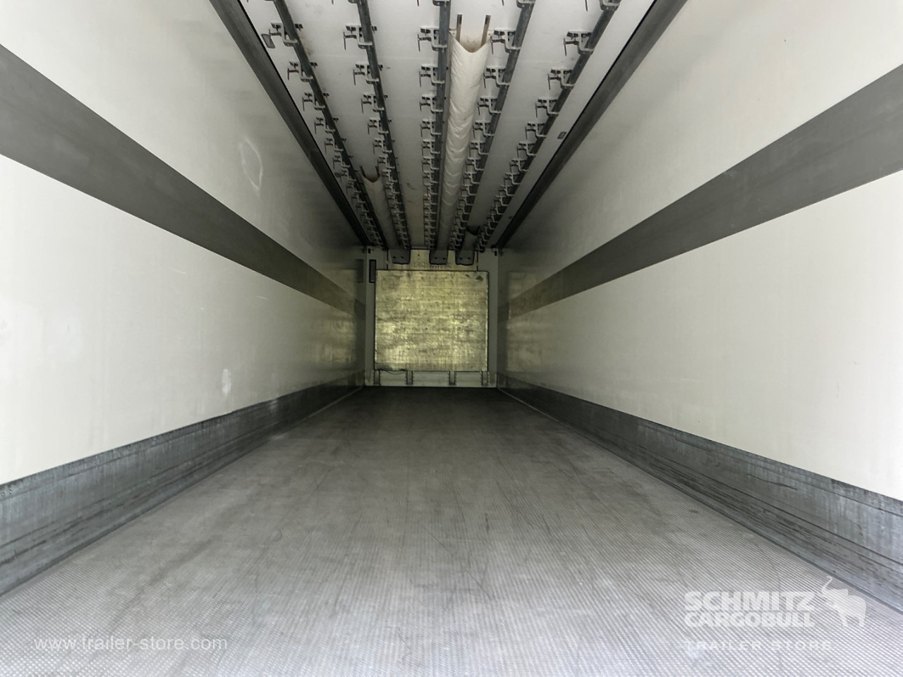 Semirremolque isotérmico SCHMITZ Reefer Meat hanging system: foto 9 Semirremolque isotérmico SCHMITZ Reefer Meat hanging system: foto 9