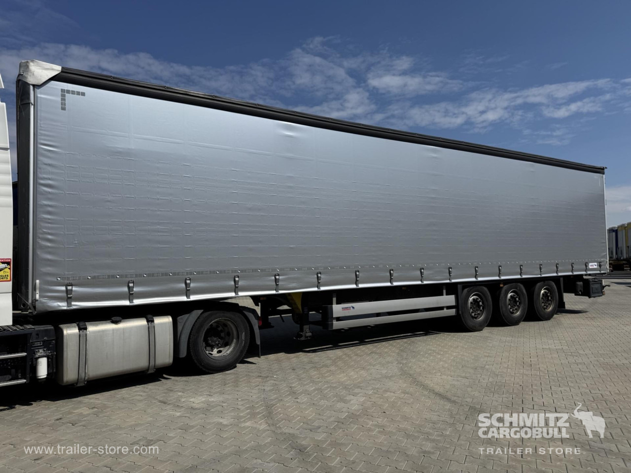 SCHMITZ Curtainsider Standard - Semirremolque lona: foto 1 SCHMITZ Curtainsider Standard - Semirremolque lona: foto 1