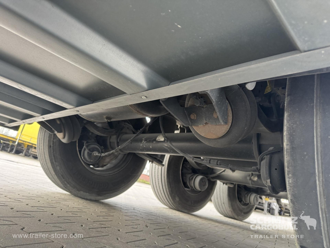 SCHMITZ Reefer Standard Double deck - Semirremolque isotérmico: foto 4 SCHMITZ Reefer Standard Double deck - Semirremolque isotérmico: foto 4