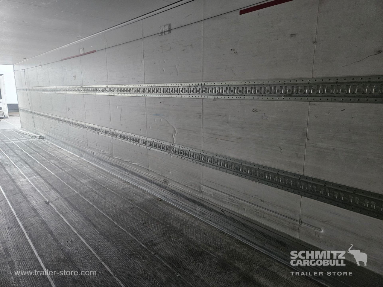 SCHMITZ Reefer Standard - Semirremolque isotérmico: foto 3 SCHMITZ Reefer Standard - Semirremolque isotérmico: foto 3
