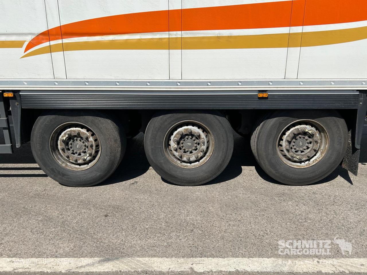 SCHMITZ Reefer Standard - Semirremolque isotérmico: foto 4 SCHMITZ Reefer Standard - Semirremolque isotérmico: foto 4