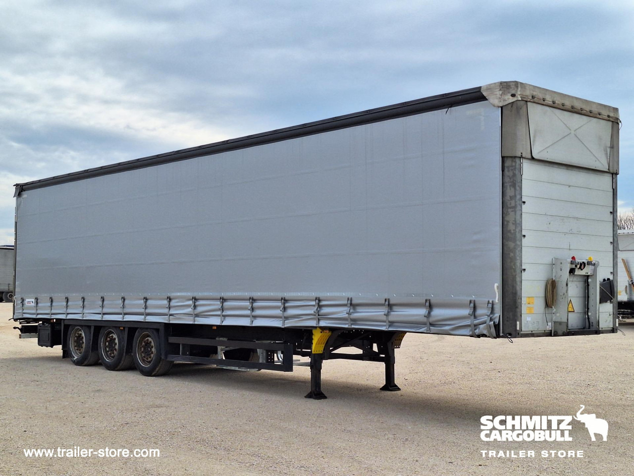SCHMITZ Curtainsider Mega - Semirremolque lona: foto 5 SCHMITZ Curtainsider Mega - Semirremolque lona: foto 5