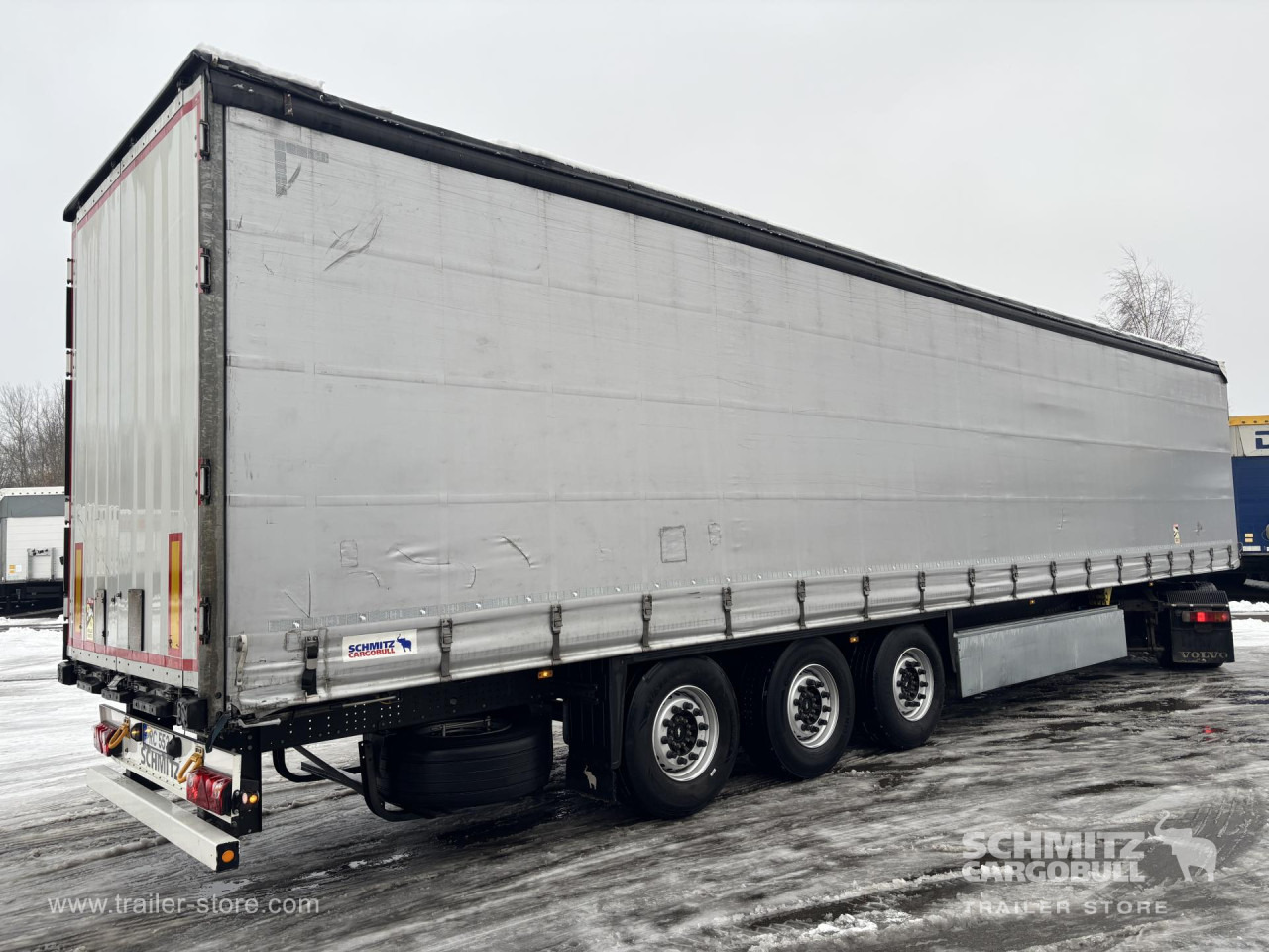 SCHMITZ Curtainsider Standard - Semirremolque lona: foto 1 SCHMITZ Curtainsider Standard - Semirremolque lona: foto 1