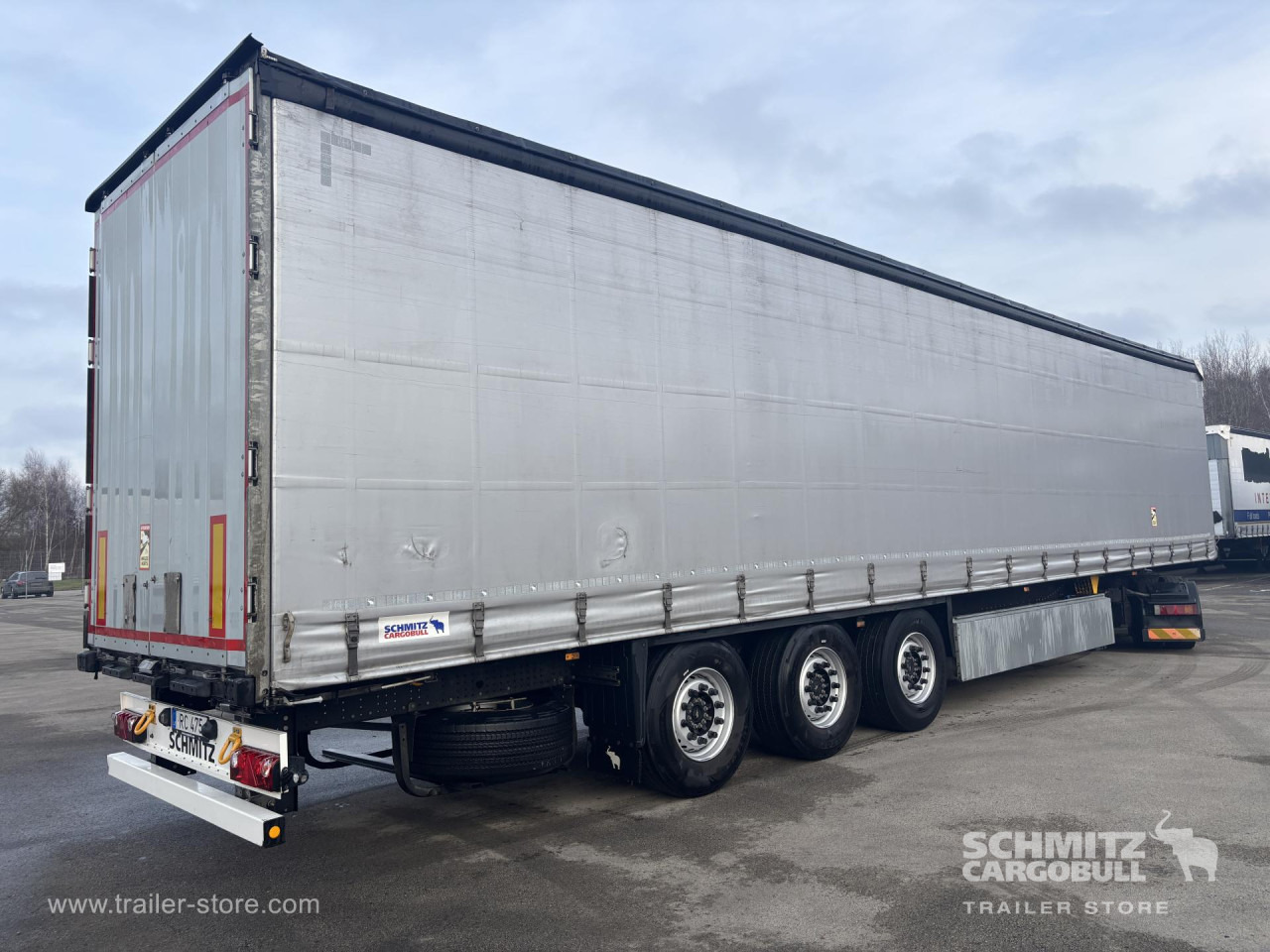 SCHMITZ Curtainsider Standard - Semirremolque lona: foto 1 SCHMITZ Curtainsider Standard - Semirremolque lona: foto 1