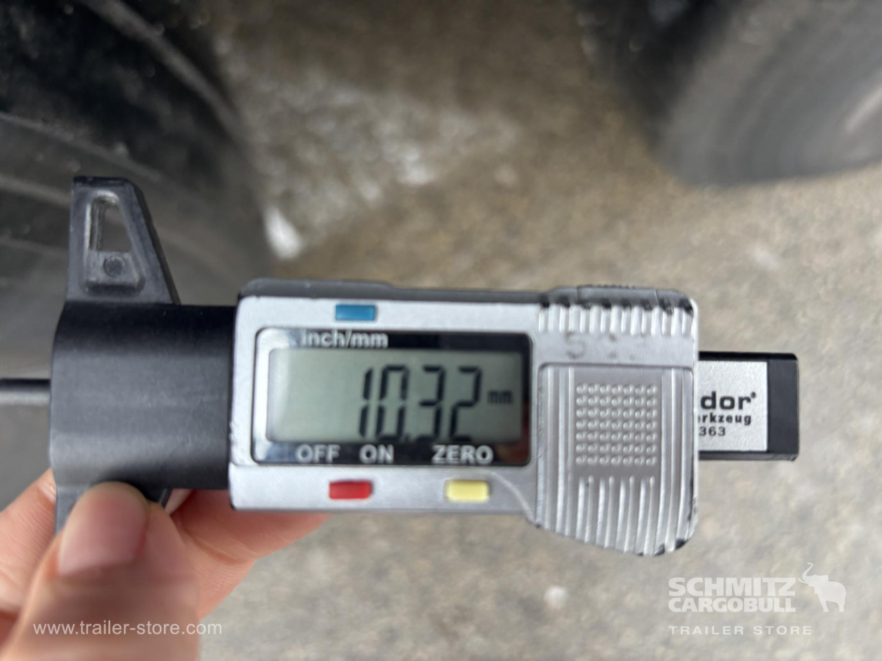 SCHMITZ Curtainsider Standard - Semirremolque lona: foto 3 SCHMITZ Curtainsider Standard - Semirremolque lona: foto 3