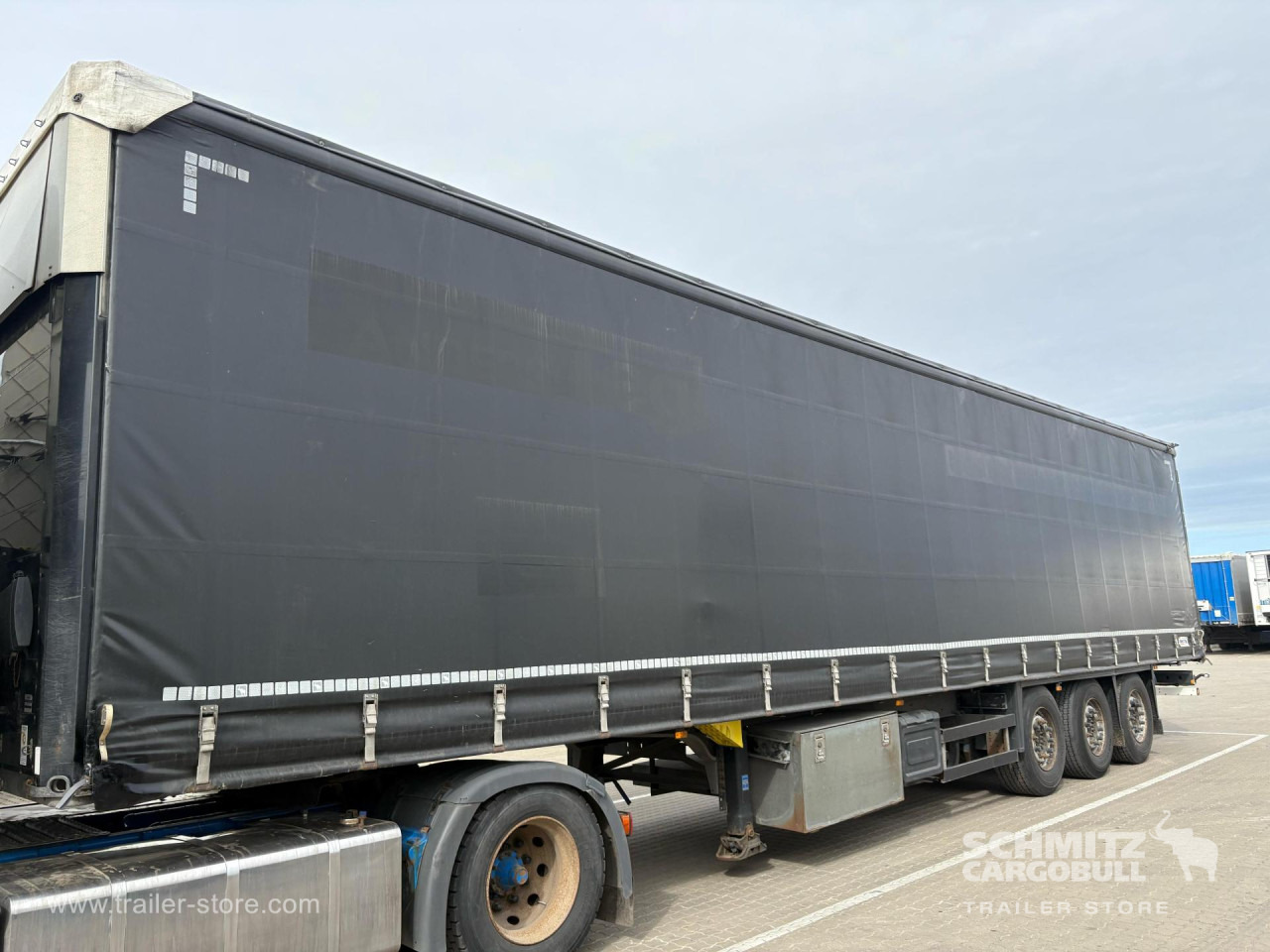SCHMITZ Curtainsider Standard - Semirremolque lona: foto 3 SCHMITZ Curtainsider Standard - Semirremolque lona: foto 3