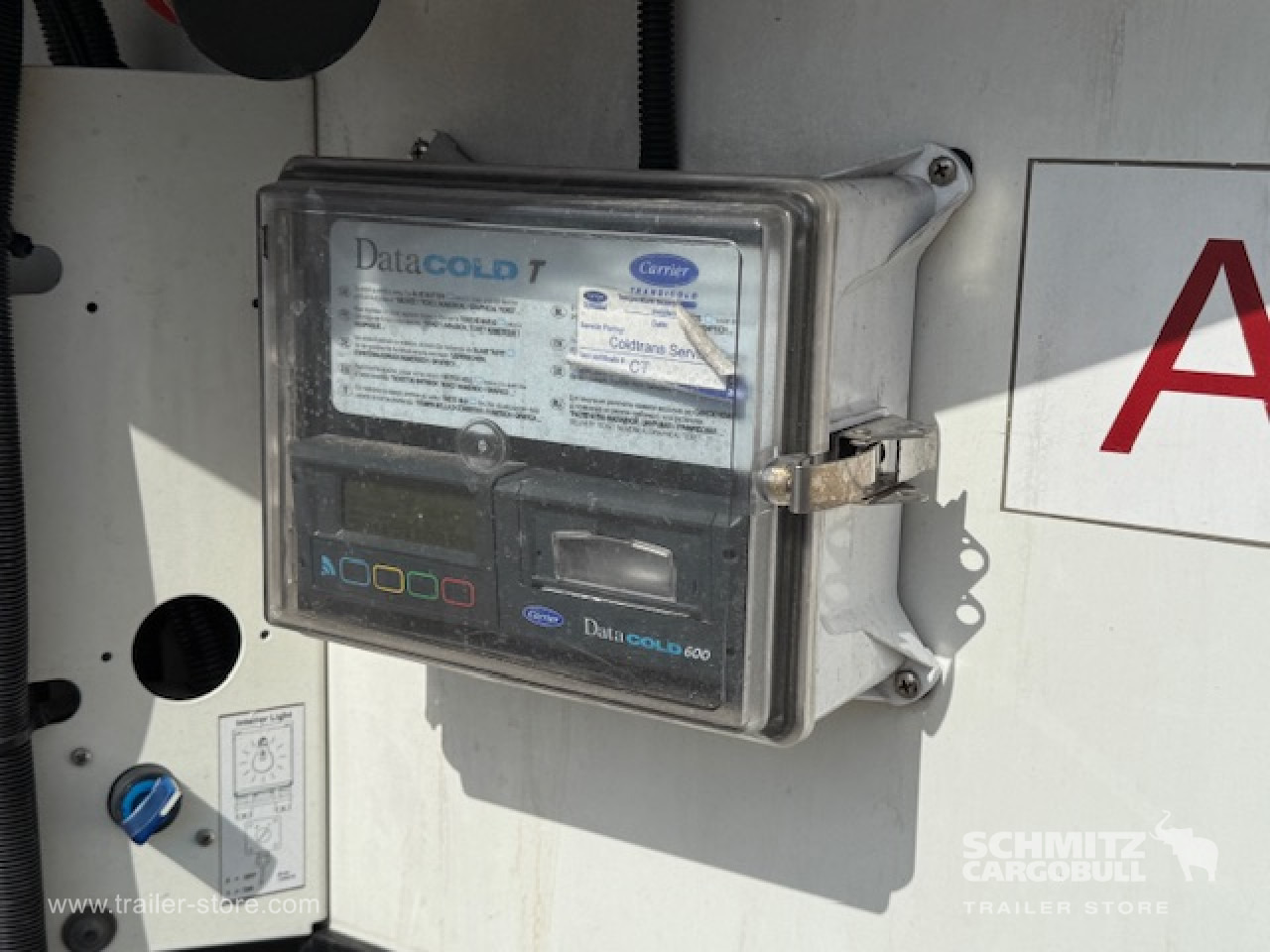 SCHMITZ Oplegger Vries Multitemp - Semirremolque isotérmico: foto 5 SCHMITZ Oplegger Vries Multitemp - Semirremolque isotérmico: foto 5