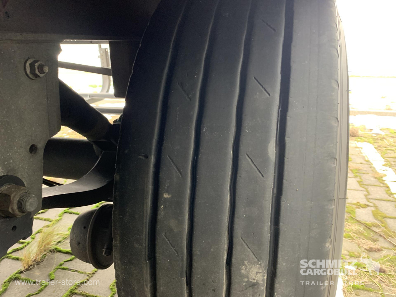 SCHMITZ Reefer Standard - Semirremolque isotérmico: foto 4 SCHMITZ Reefer Standard - Semirremolque isotérmico: foto 4