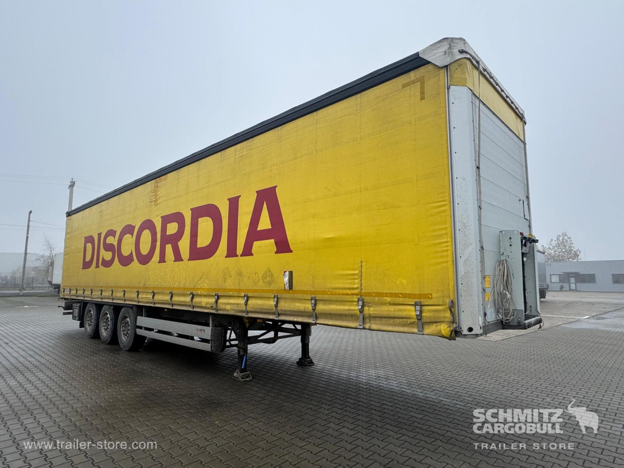 SCHMITZ Curtainsider Standard - Semirremolque lona: foto 1 SCHMITZ Curtainsider Standard - Semirremolque lona: foto 1