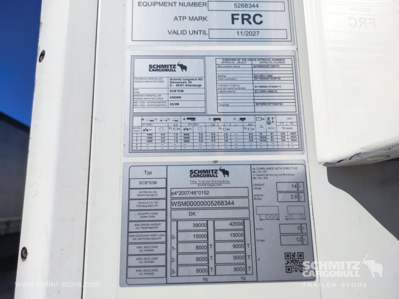 SCHMITZ Напівпричіп Стандартний - Semirremolque isotérmico: foto 4 SCHMITZ Напівпричіп Стандартний - Semirremolque isotérmico: foto 4
