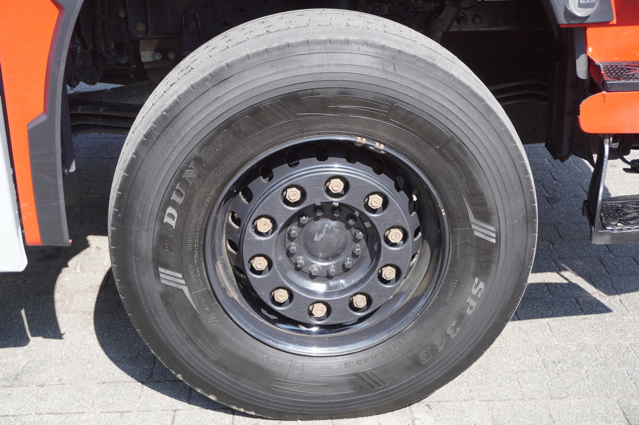 Cabeza tractora MAN TGS 33.510 tractor unit / 6x4 / Sleeper cab: foto 10