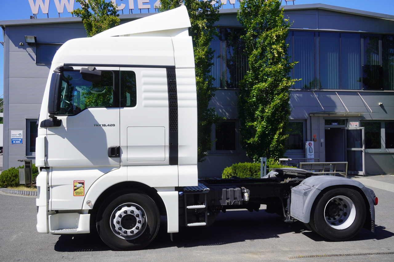 MAN TGX 18.420 tractor unit / 190 tho. km - Cabeza tractora: foto 2 MAN TGX 18.420 tractor unit / 190 tho. km - Cabeza tractora: foto 2