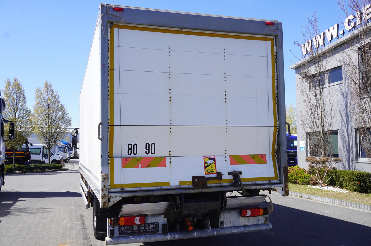 IVECO 120-190 / 160 thousand km !!! / Box 18 EPAL / Dhollandia lift 1500 kg - Camión caja cerrada: foto 4 IVECO 120-190 / 160 thousand km !!! / Box 18 EPAL / Dhollandia lift 1500 kg - Camión caja cerrada: foto 4
