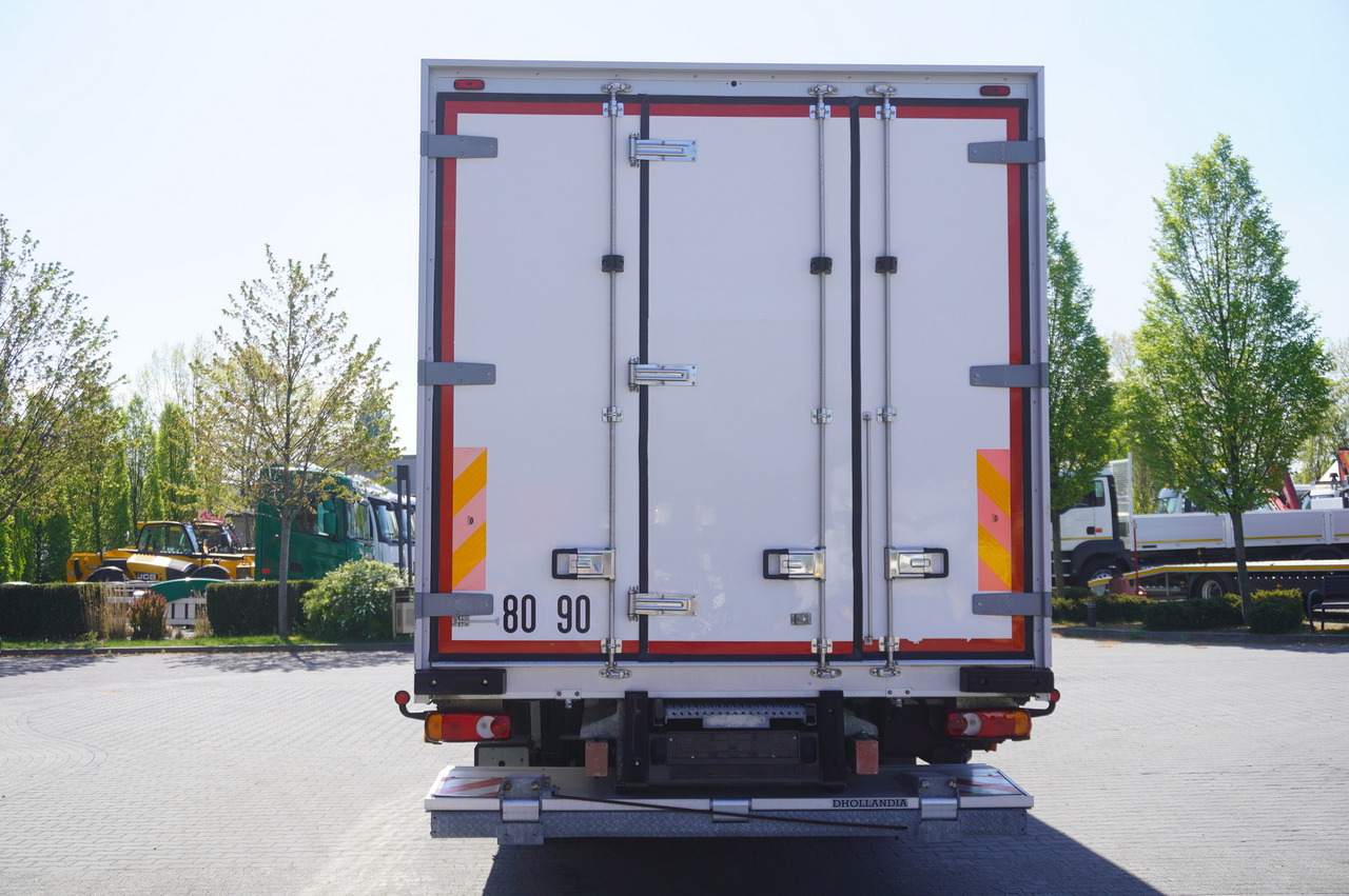 IVECO Eurocargo 100-190 4x2 E6 / Refrigerator / Dhollandia 1.5 T - Camión frigorífico: foto 4 IVECO Eurocargo 100-190 4x2 E6 / Refrigerator / Dhollandia 1.5 T - Camión frigorífico: foto 4