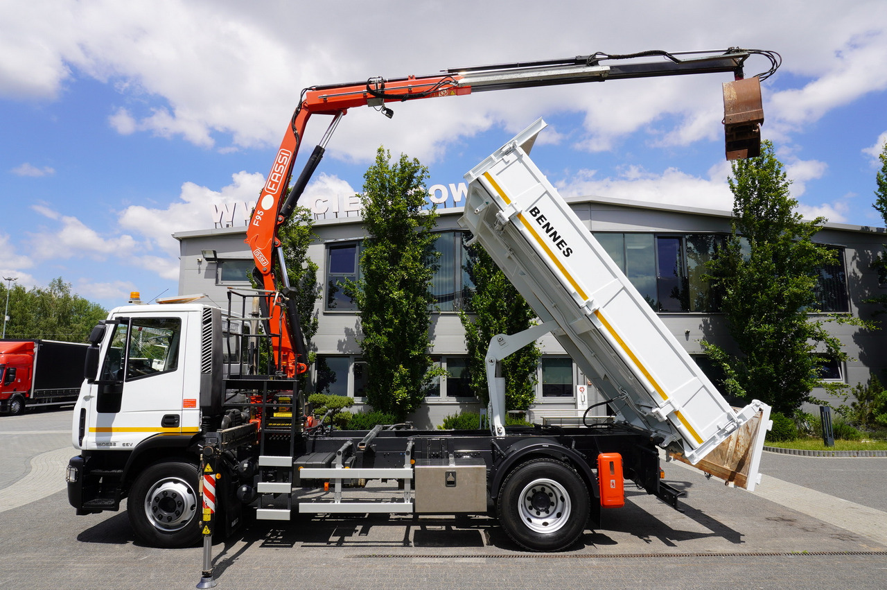 Camión volquete, Camión grúa IVECO Eurocargo 160E22 EEV Dump truck / Bortmatic / Crane FASSI F95A.0.22: foto 13