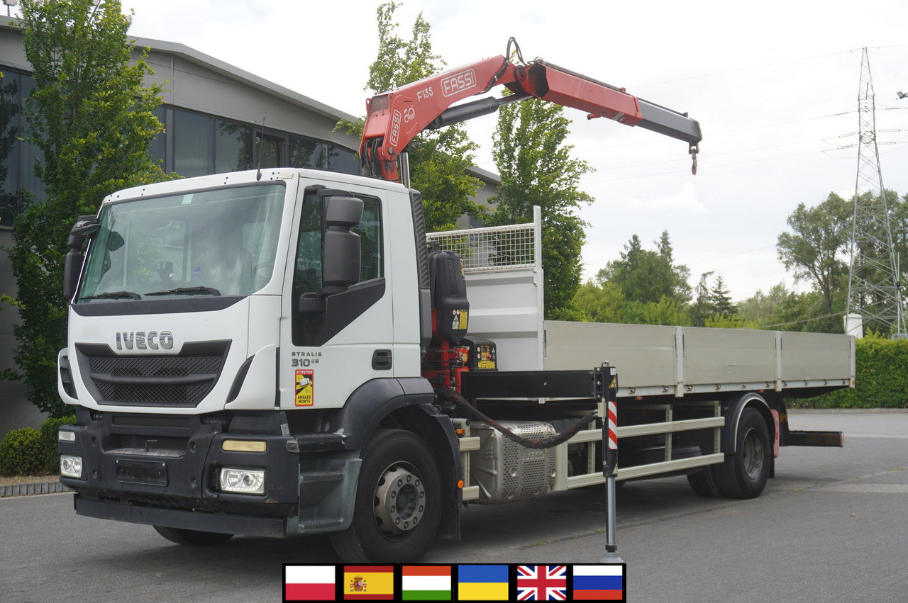 IVECO STRALIS 19.310 E6 / Flatbed 19 EPAL / FASSI F135 / 225 MTH! / 5.7 T - Camión caja abierta, Camión grúa: foto 1 IVECO STRALIS 19.310 E6 / Flatbed 19 EPAL / FASSI F135 / 225 MTH! / 5.7 T - Camión caja abierta, Camión grúa: foto 1