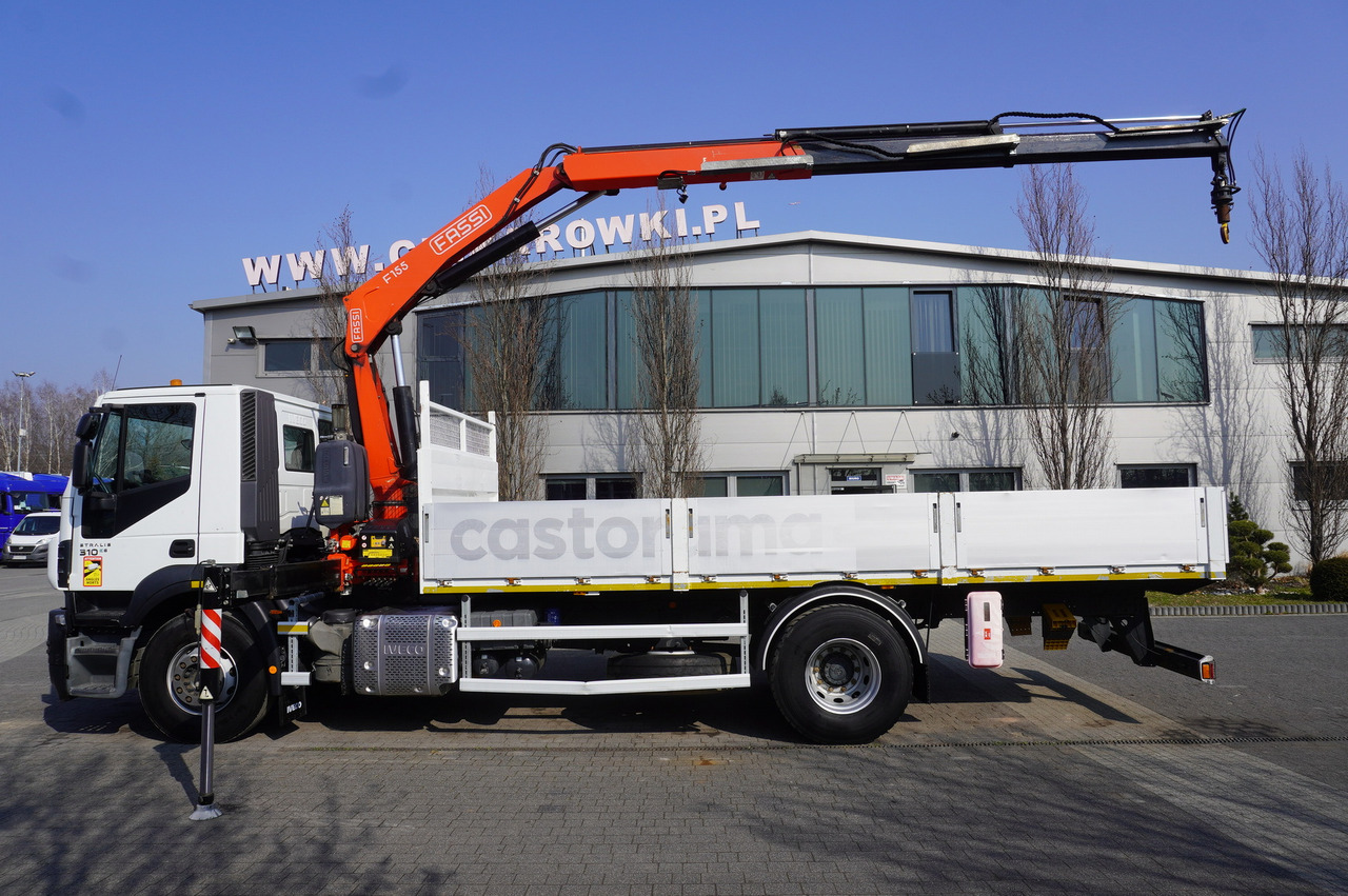 IVECO STRALIS 310 E6 / HDS FASSI 155 6.2 T / 250 thousand km - Camión caja abierta, Camión grúa: foto 4 IVECO STRALIS 310 E6 / HDS FASSI 155 6.2 T / 250 thousand km - Camión caja abierta, Camión grúa: foto 4