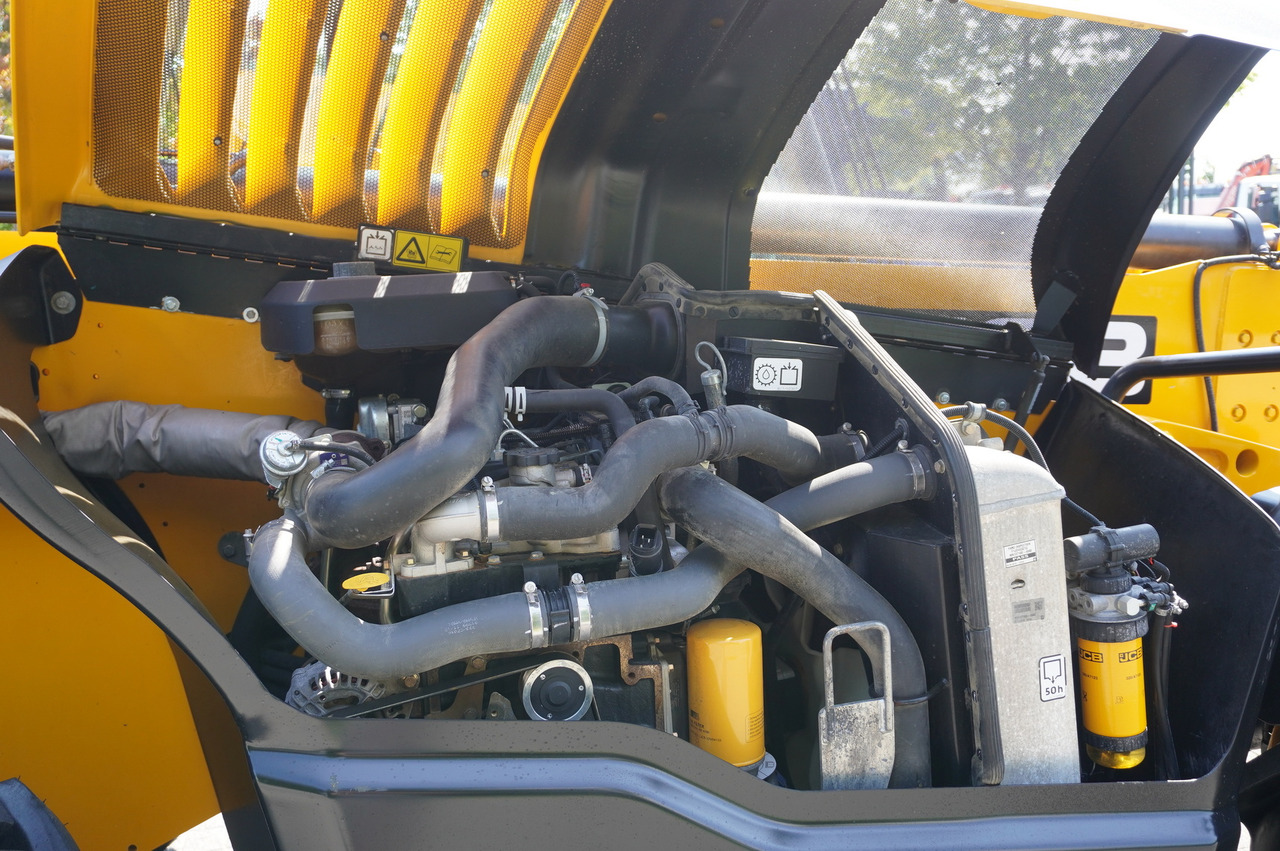 Manipulador telescópico JCB 535-95 / 3.5 T / range 9.5 m / joystick: foto 23 Manipulador telescópico JCB 535-95 / 3.5 T / range 9.5 m / joystick: foto 23