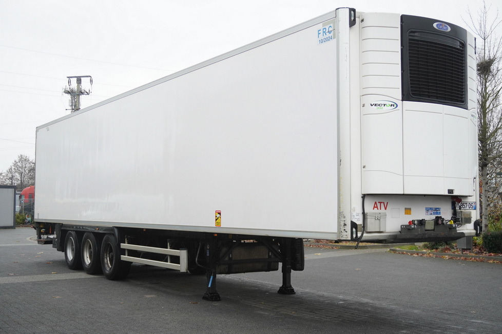 LAMBERET refrigerated semi-trailer / Carrier Vector 1550 unit - Semirremolque frigorífico: foto 1 LAMBERET refrigerated semi-trailer / Carrier Vector 1550 unit - Semirremolque frigorífico: foto 1