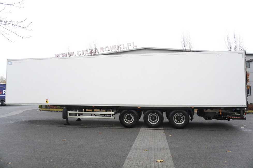 LAMBERET refrigerated semi-trailer / Carrier Vector 1550 unit - Semirremolque frigorífico: foto 3 LAMBERET refrigerated semi-trailer / Carrier Vector 1550 unit - Semirremolque frigorífico: foto 3