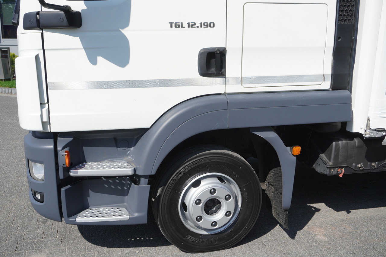 Camión lona MAN TGL 12.190 / Curtainsider 19 EPAL / Sleeper cab: foto 18