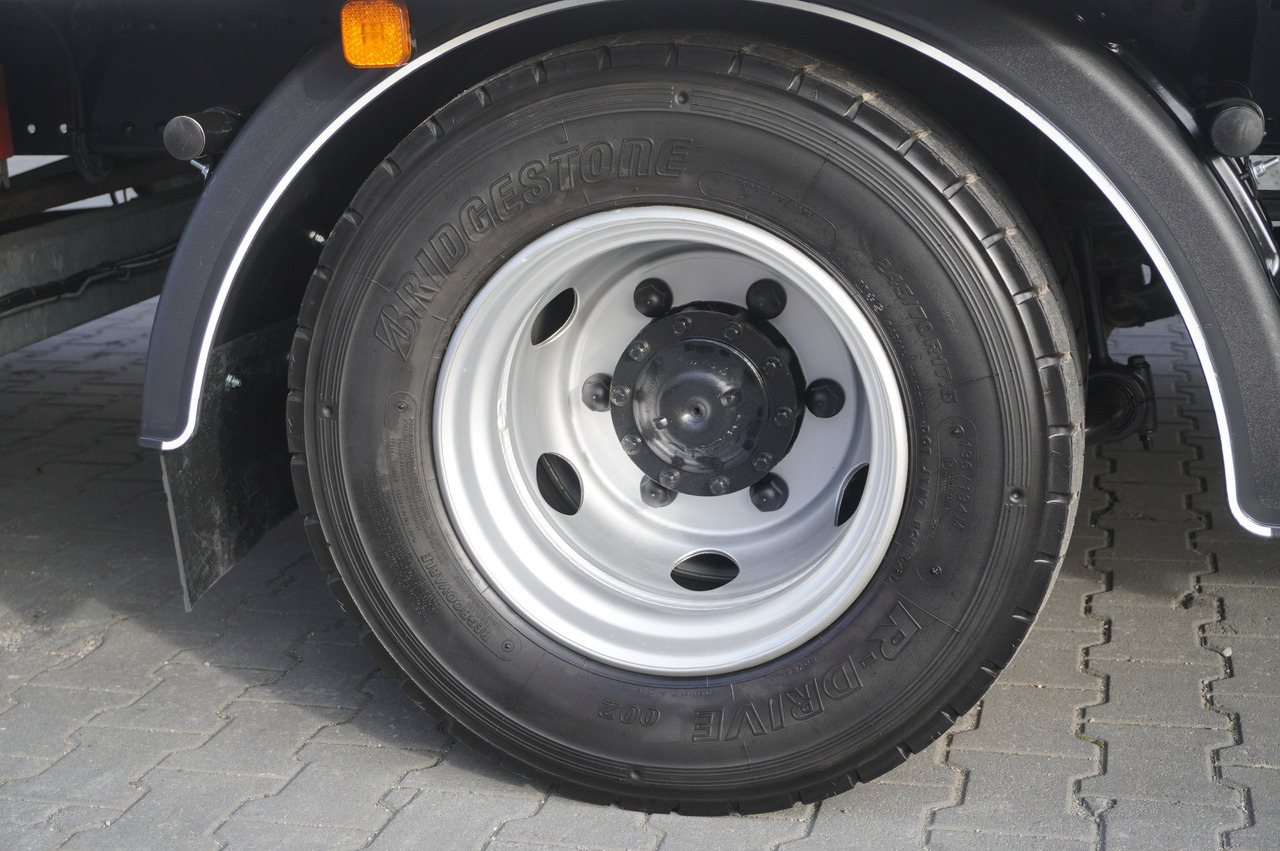 Camión lona MAN TGL 12.220 / Curtainsider 19 EPAL / 140 tho. km: foto 14