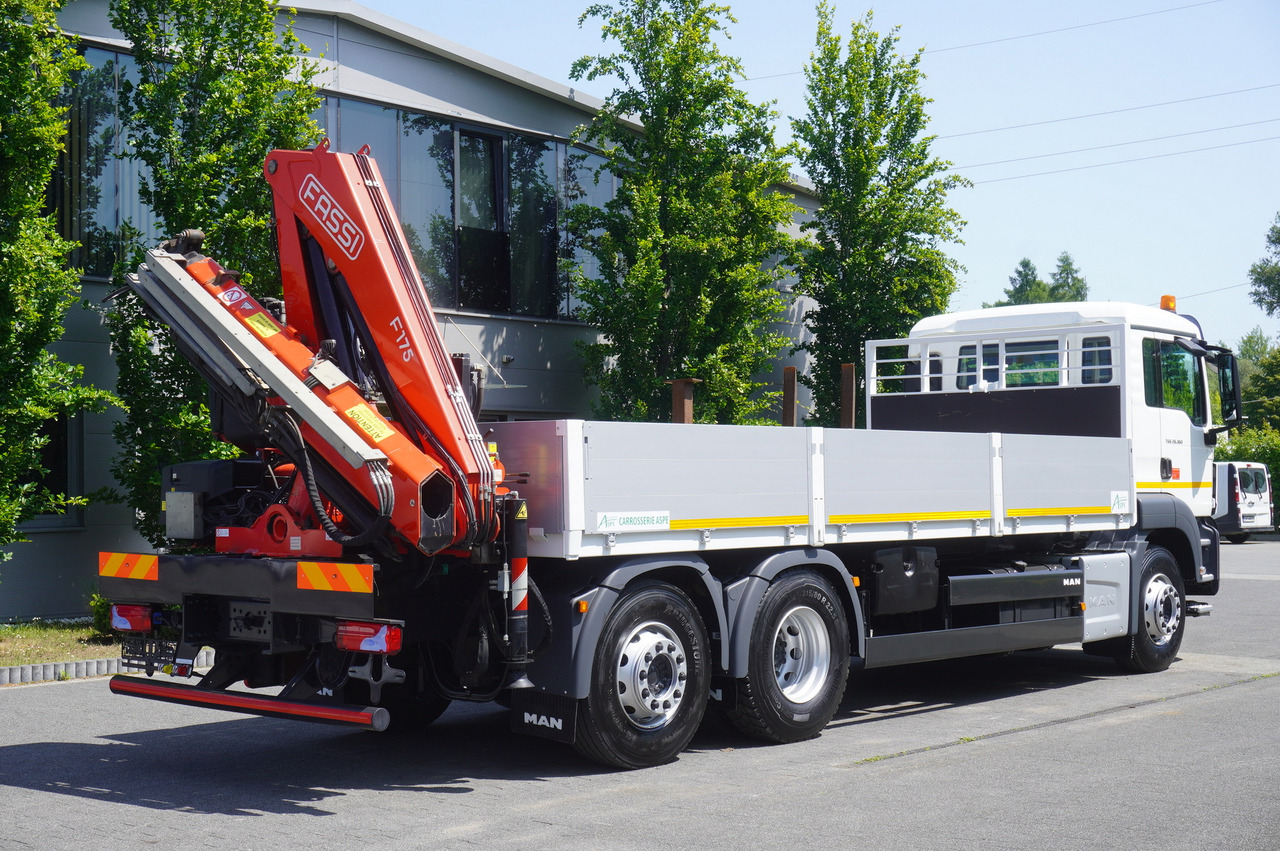 MAN TGS 26.360 Flatbed / Fassi F175 7.7 T / steered 3rd axle - Camión grúa: foto 5 MAN TGS 26.360 Flatbed / Fassi F175 7.7 T / steered 3rd axle - Camión grúa: foto 5