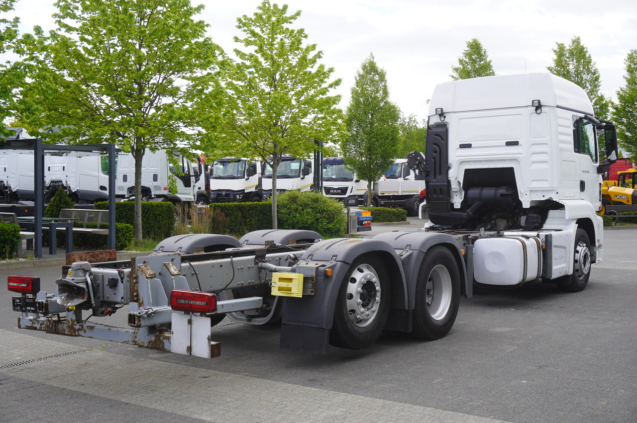 MAN TGS 26.420 / 7.5 m chassis / 14.5 t load cap. / Sleeping cab - Camión chasis: foto 4 MAN TGS 26.420 / 7.5 m chassis / 14.5 t load cap. / Sleeping cab - Camión chasis: foto 4