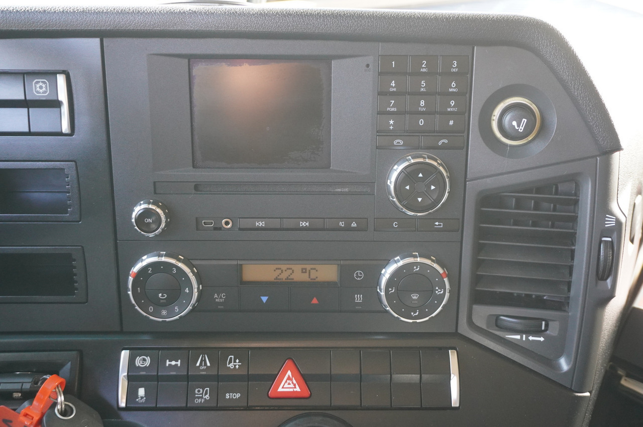 Camión portavehículos MERCEDES-BENZ Actros 1840 E6 4×2 / NEW Tow Truck platform 9.25 m / Lounge cabin: foto 25