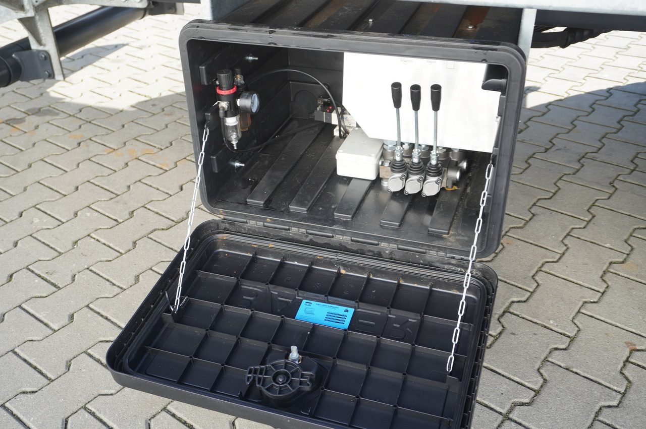 Camión portavehículos MERCEDES-BENZ Actros 1840 E6 4×2 / NEW Tow Truck platform 9.25 m / Lounge cabin: foto 14