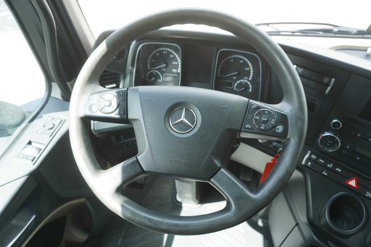 Camión portavehículos MERCEDES-BENZ Actros 2542 / NEW tow truck / steered 3rd axle: foto 26 Camión portavehículos MERCEDES-BENZ Actros 2542 / NEW tow truck / steered 3rd axle: foto 26