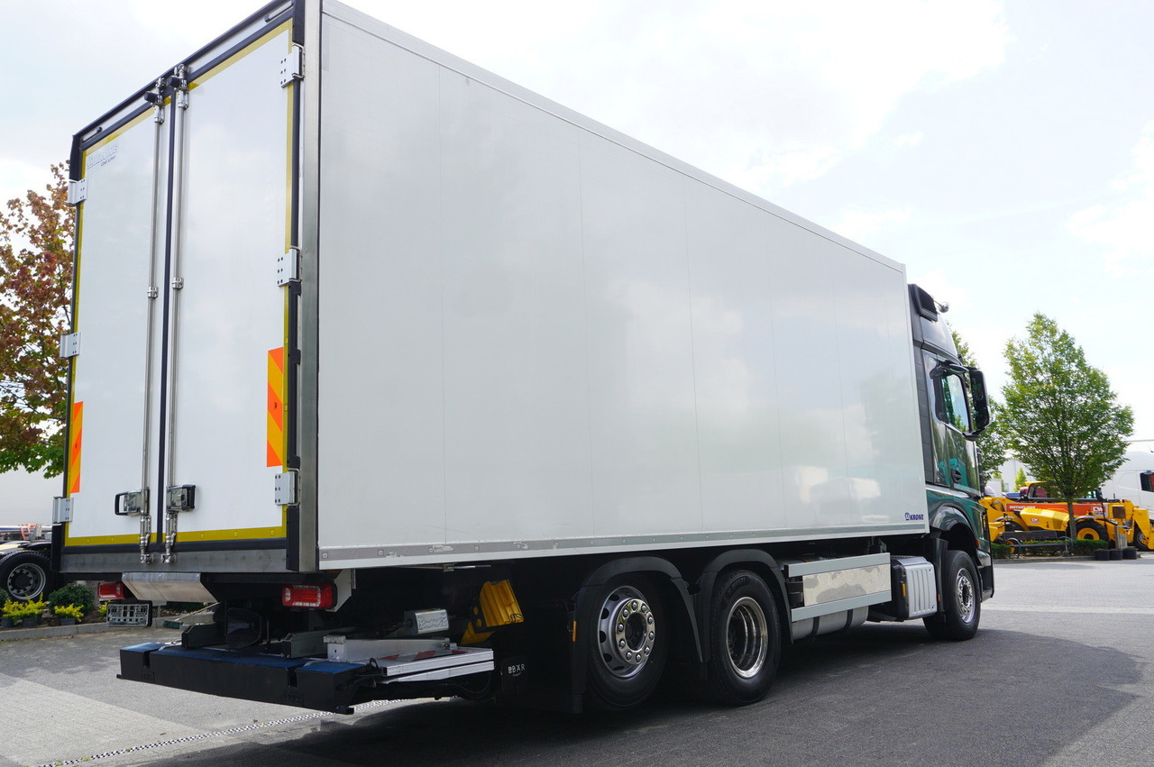 MERCEDES-BENZ Actros 2548 MP5 / Krone Refrigerator Multitemperature / Doppelstock 36 EPAL / GIGA Space cabin - Camión frigorífico: foto 2 MERCEDES-BENZ Actros 2548 MP5 / Krone Refrigerator Multitemperature / Doppelstock 36 EPAL / GIGA Space cabin - Camión frigorífico: foto 2