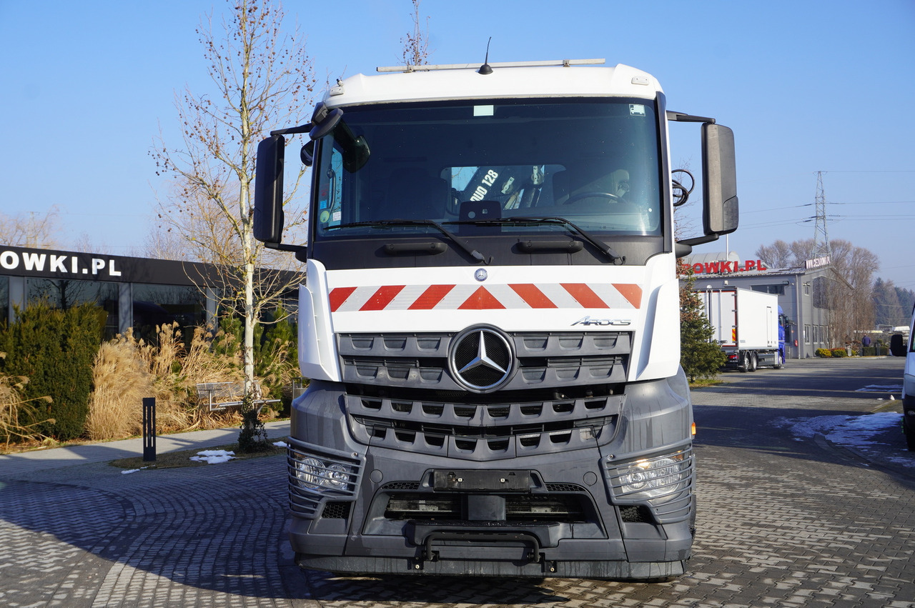 Camión grúa, Camión grúa MERCEDES-BENZ Arocs 1833 / 87,000 km!!! / Hds HIAB X-DUO 128 B-2 / three-sided tipper: foto 8