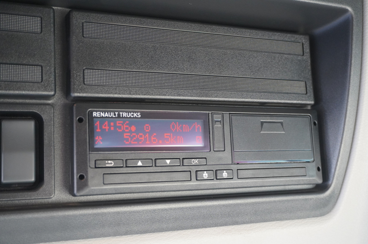 RENAULT C320 P 4x2 / FASSI crane 6 T / 140 MTH!!! / range 10 m / Flatbed 15 EPAL / 52 tho. km!!! - Camión grúa: foto 3 RENAULT C320 P 4x2 / FASSI crane 6 T / 140 MTH!!! / range 10 m / Flatbed 15 EPAL / 52 tho. km!!! - Camión grúa: foto 3