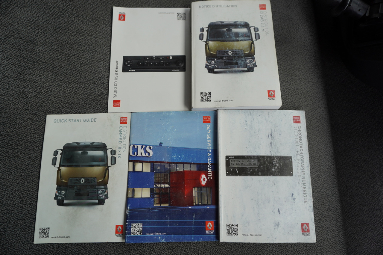 Grua de remolque autos RENAULT D16 / NEW Tow truck 7.7 m / 170 tho. km: foto 29