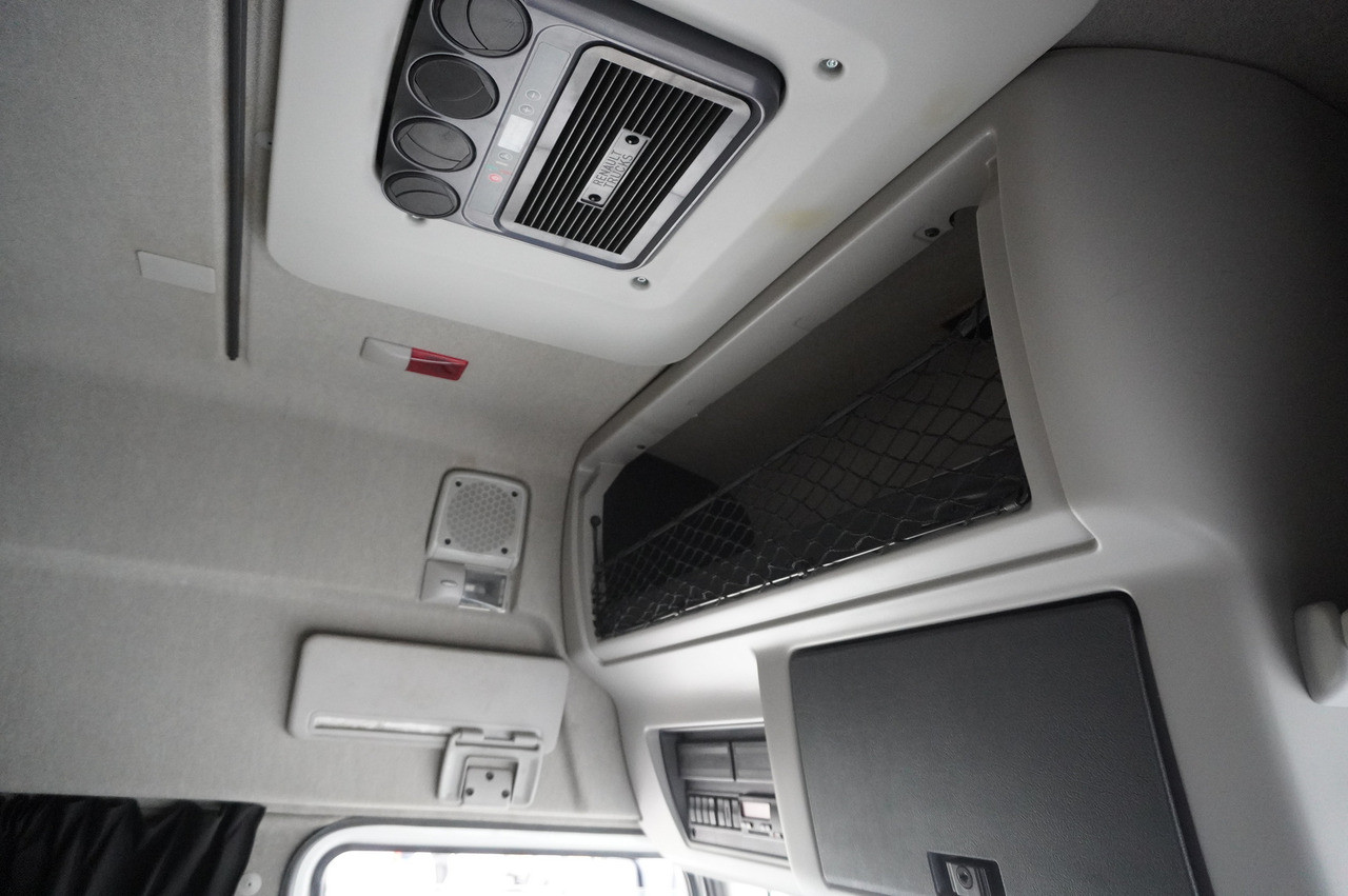 Leasing de RENAULT D19 Wide Glob / 7.8 m NEW tow truck / 280 tho. km RENAULT D19 Wide Glob / 7.8 m NEW tow truck / 280 tho. km: foto 34 Leasing de RENAULT D19 Wide Glob / 7.8 m NEW tow truck / 280 tho. km RENAULT D19 Wide Glob / 7.8 m NEW tow truck / 280 tho. km: foto 34