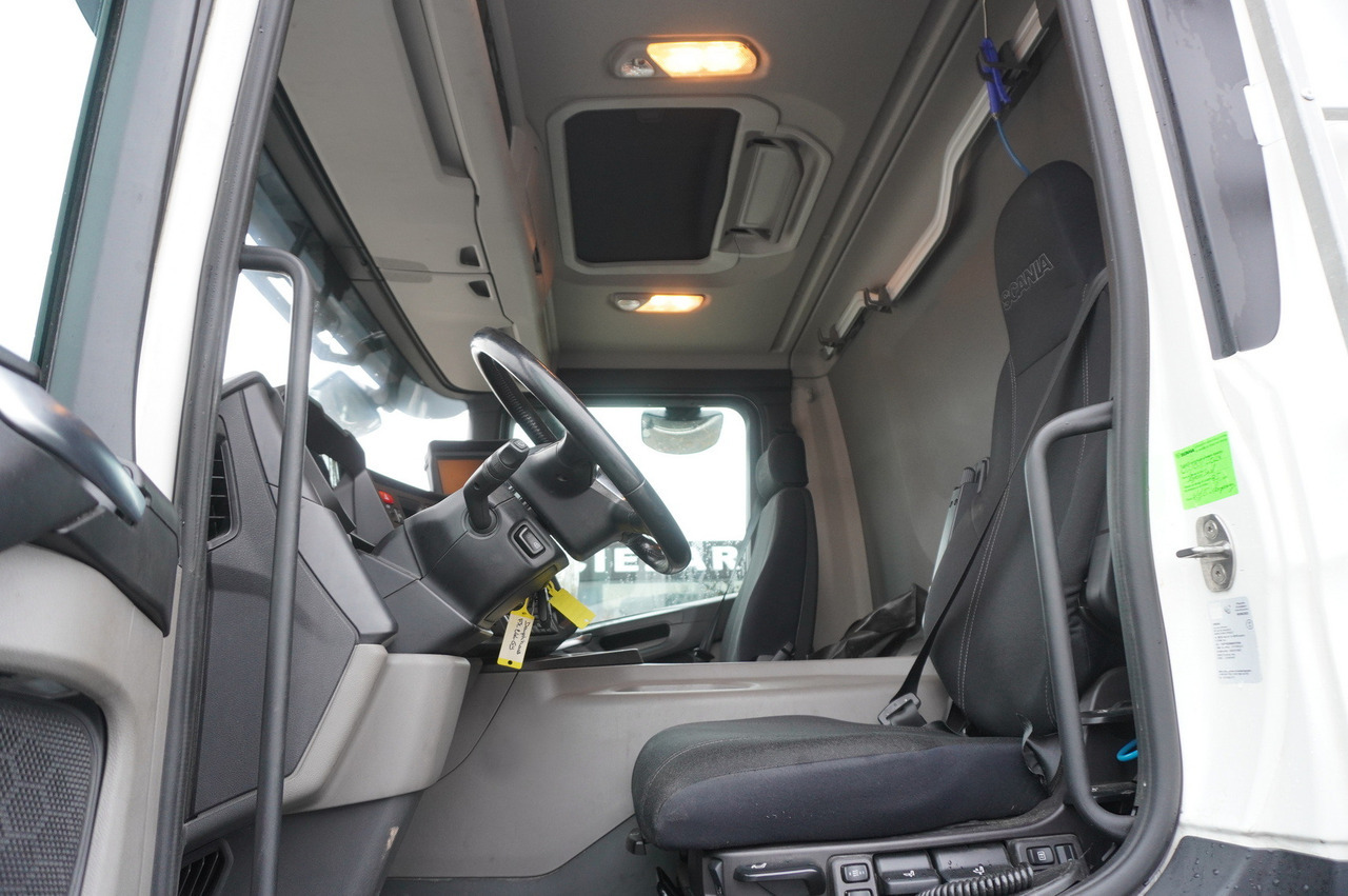 Camión frigorífico SCANIA P280 4x2 E6 / Lamberet 16 EPAL refrigerator / Multitemperature / Thermoking T-800R / 3 units: foto 22 Camión frigorífico SCANIA P280 4x2 E6 / Lamberet 16 EPAL refrigerator / Multitemperature / Thermoking T-800R / 3 units: foto 22