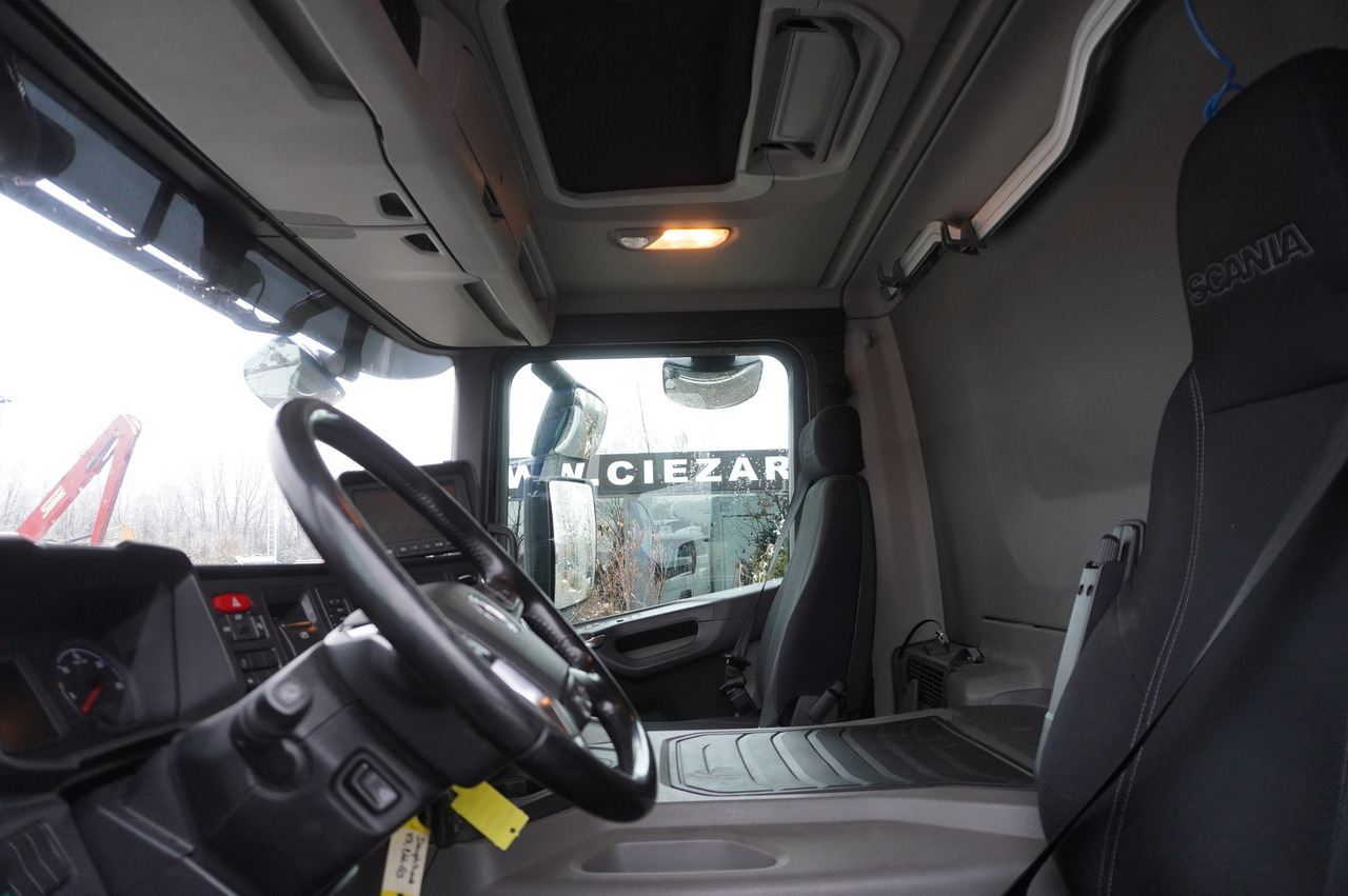 Camión frigorífico SCANIA P280 4x2 E6 / Lamberet 16 EPAL refrigerator / Multitemperature / Thermoking T-800R / 3 units: foto 23 Camión frigorífico SCANIA P280 4x2 E6 / Lamberet 16 EPAL refrigerator / Multitemperature / Thermoking T-800R / 3 units: foto 23