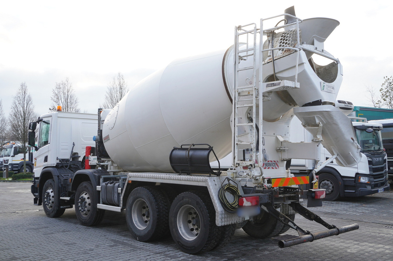 SCANIA P410 XT 8x4 / 80 tho. km!!! / SCHWING-STATTER AM 9 FHC 9 m3 concrete mixer - Camión hormigonera: foto 4 SCANIA P410 XT 8x4 / 80 tho. km!!! / SCHWING-STATTER AM 9 FHC 9 m3 concrete mixer - Camión hormigonera: foto 4