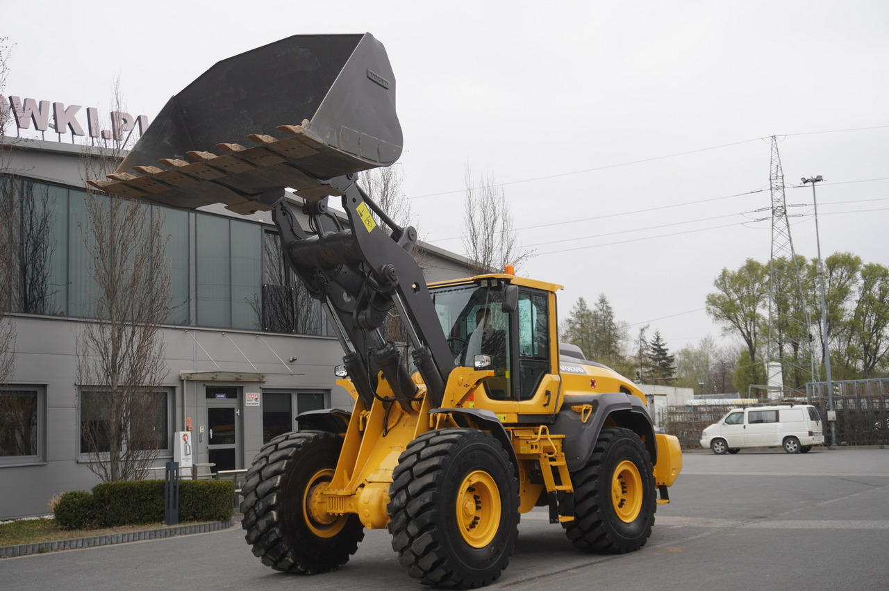VOLVO L120H - Cargadora de ruedas: foto 2 VOLVO L120H - Cargadora de ruedas: foto 2