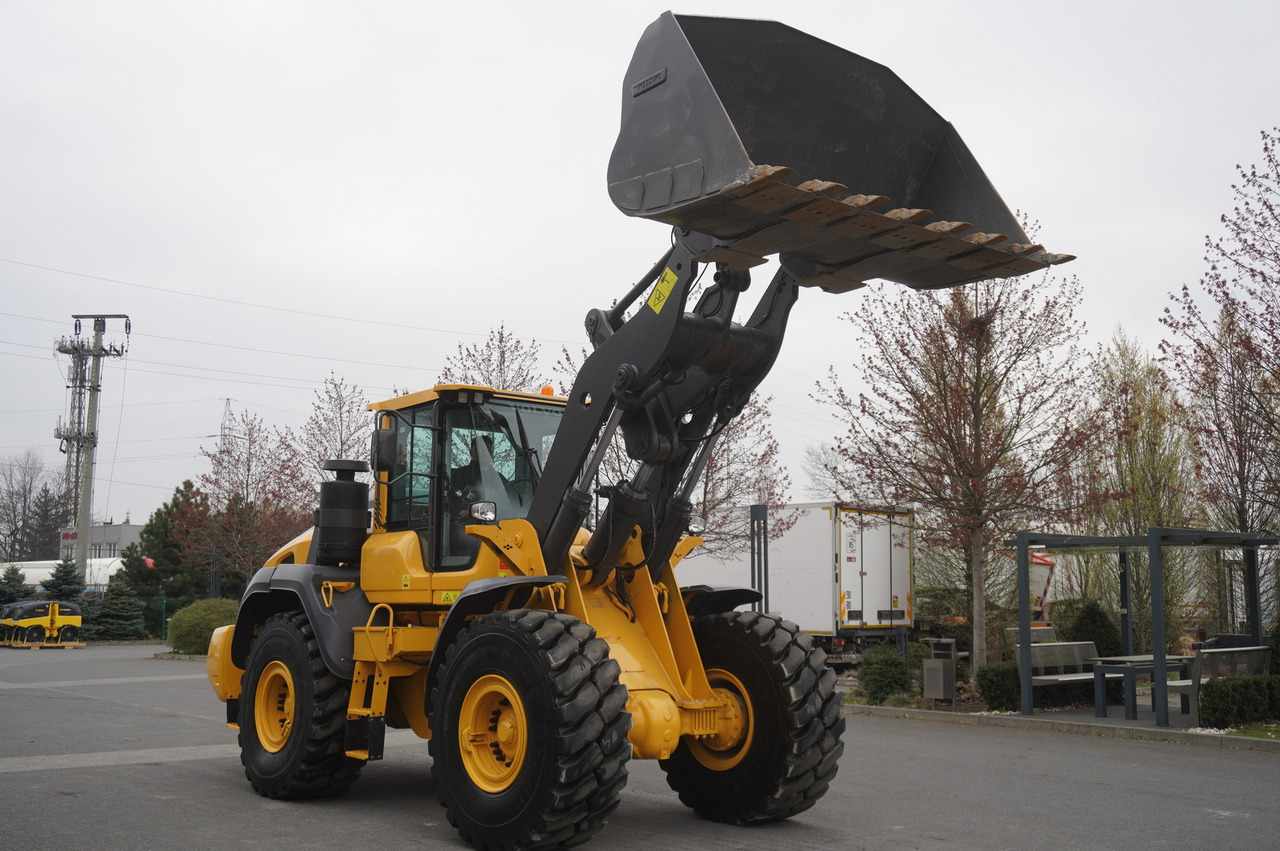 VOLVO L120H - Cargadora de ruedas: foto 4 VOLVO L120H - Cargadora de ruedas: foto 4