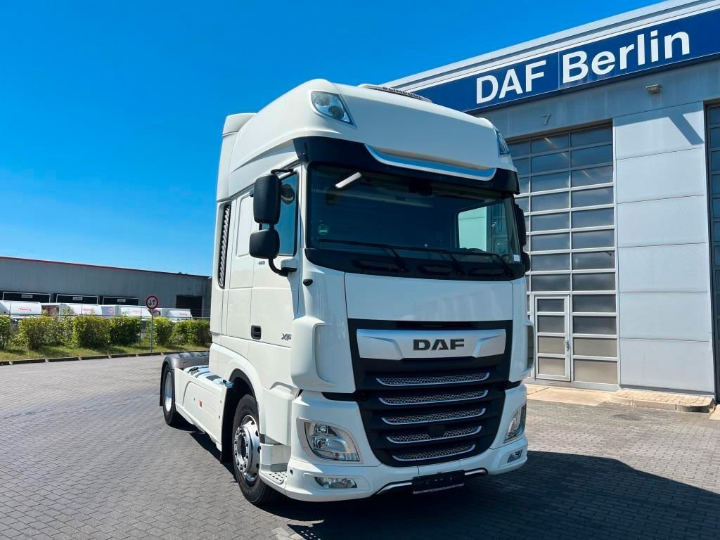 DAF XF 480 FT SSC Retarder Standklima Mikrowelle - Cabeza tractora: foto 1 DAF XF 480 FT SSC Retarder Standklima Mikrowelle - Cabeza tractora: foto 1